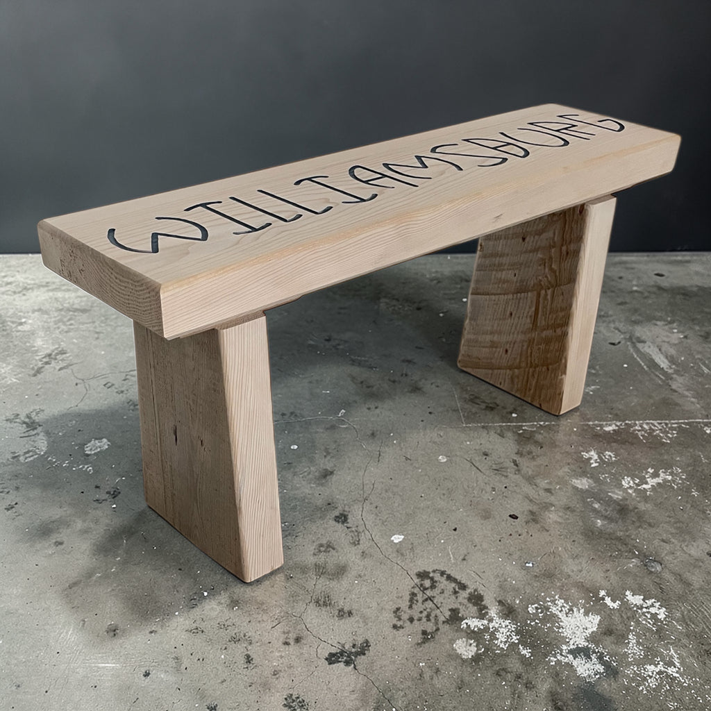 Williamsburg Bench